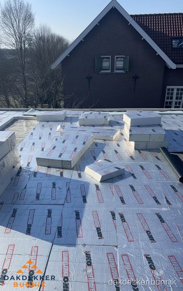 IKO PIR isolatieplaten op plat dak in Bunnik